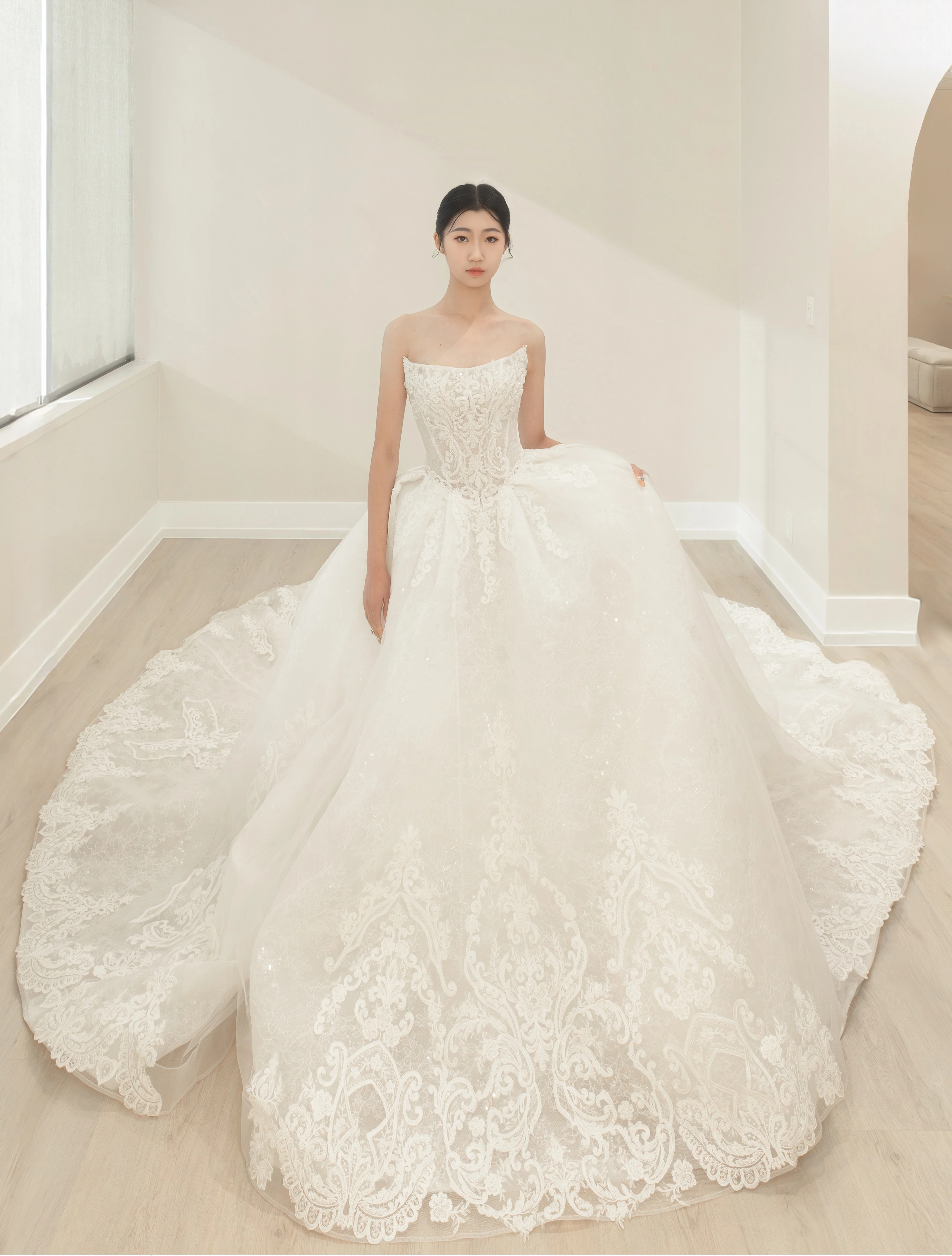Ivory Wedding Dresses